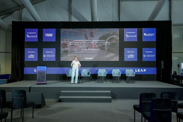 Fixed/Iron Box P8 Full Color Outdoor Rental LED Display IP65 SMD Resolution 32