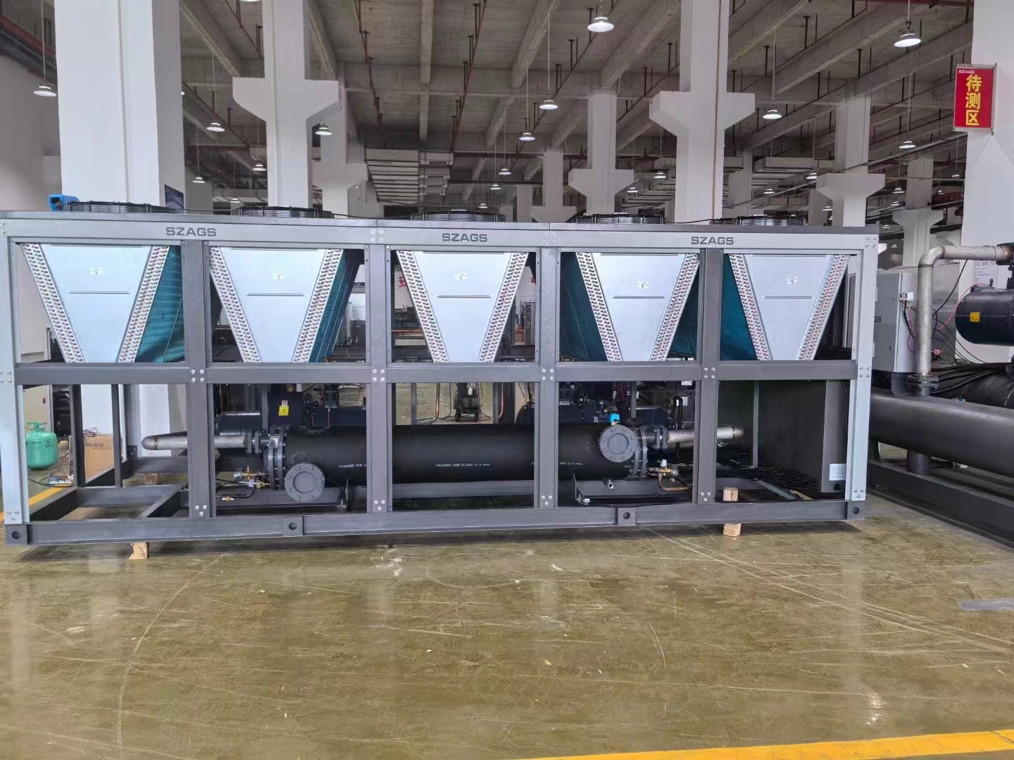 150HP Air Cooled Screw Compressor Chiller Industrial chemical chiller 150 Ton Air cooling machine for PVC profile extrusion lines