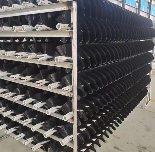 Buy cheap Photovoltaic Panel Nylon Spiral Rotating Cylinder Brush Solar Panel Cleaning Brush Roller from wholesalers