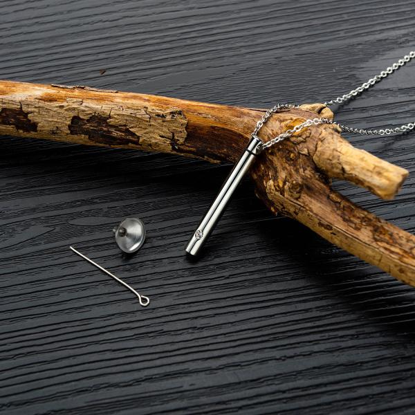 Pet Ashes Pill Keepsake Pendant Pet Grooming Tools Stainless Steel Cremation Urn