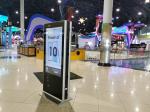 Double Sided PC All In One Touch Screen Kiosk Monitor 55 Inch Retail Signage 450