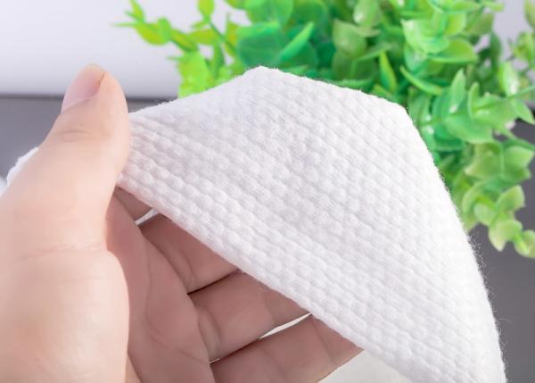 Buy cheap 3.2m Spunlace Nonwoven Fabrics Embossed For Wet Wiper from wholesalers