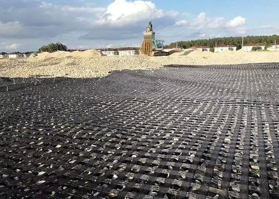 Road Construction Pet 100-30 Kn/M Uniaxial Polyester Geogrid Slope Reinforcement Solutions