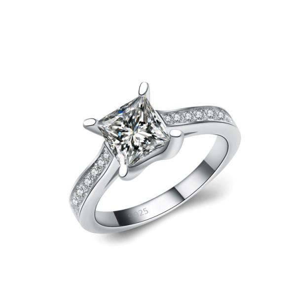 Sterling Silver Princess Cut Clear Cubic Zirconia Engagement Ring for Women