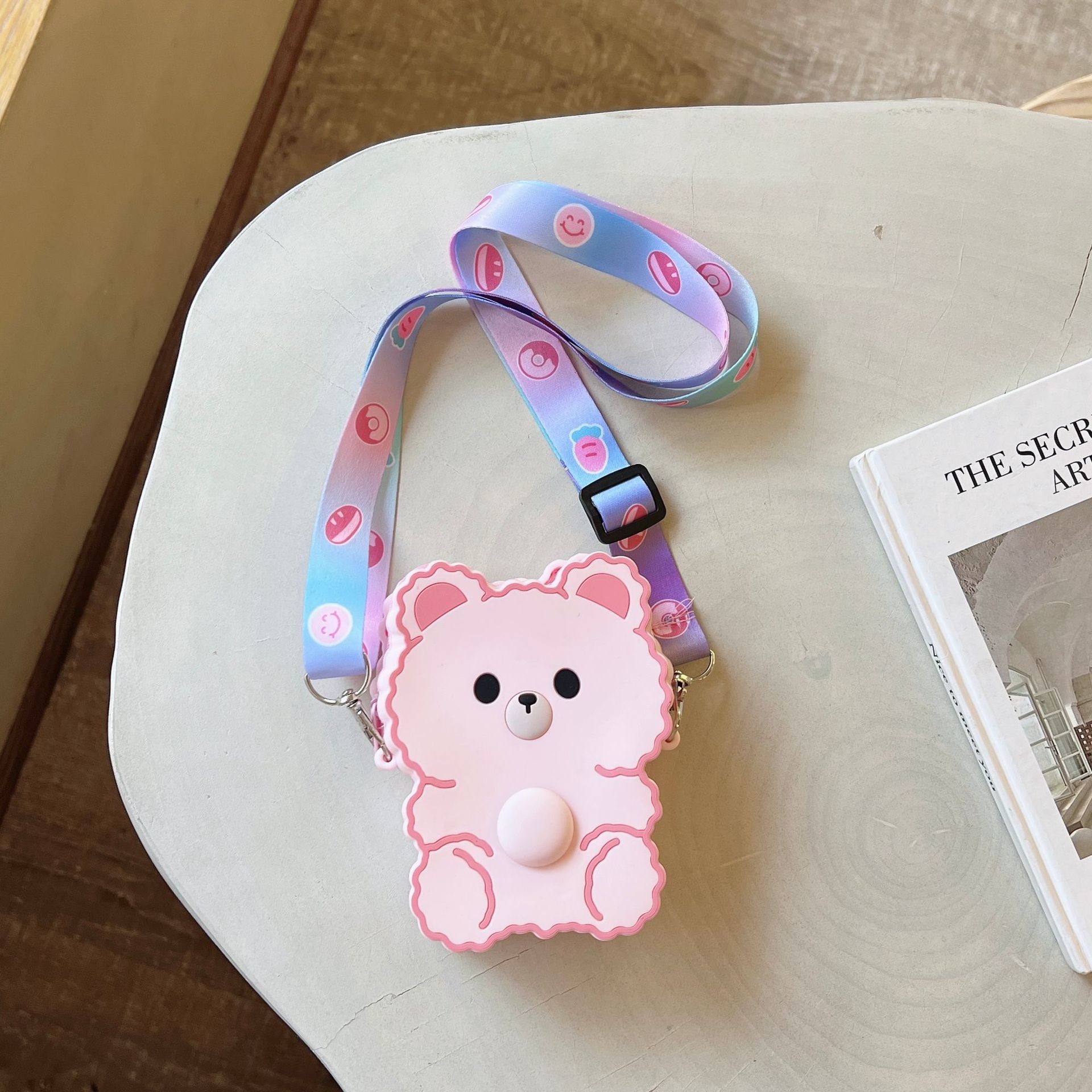 Lightweight BPA Free Silicone Pen And Pencil Box Pop Shoulder Purse Fidget Toys Bag For Girls Corssbody Shoulder Purse