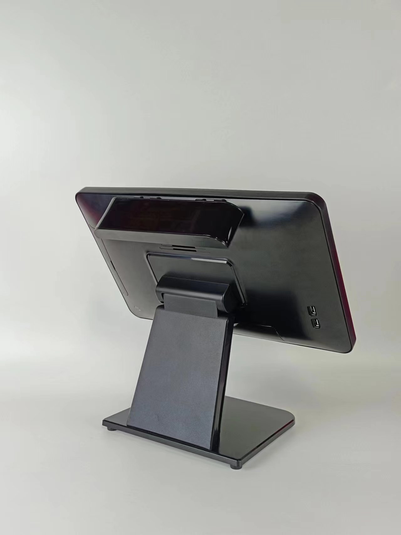 Enhance Your POS Experience with the 380A Customizable Second Display and RAM Choices