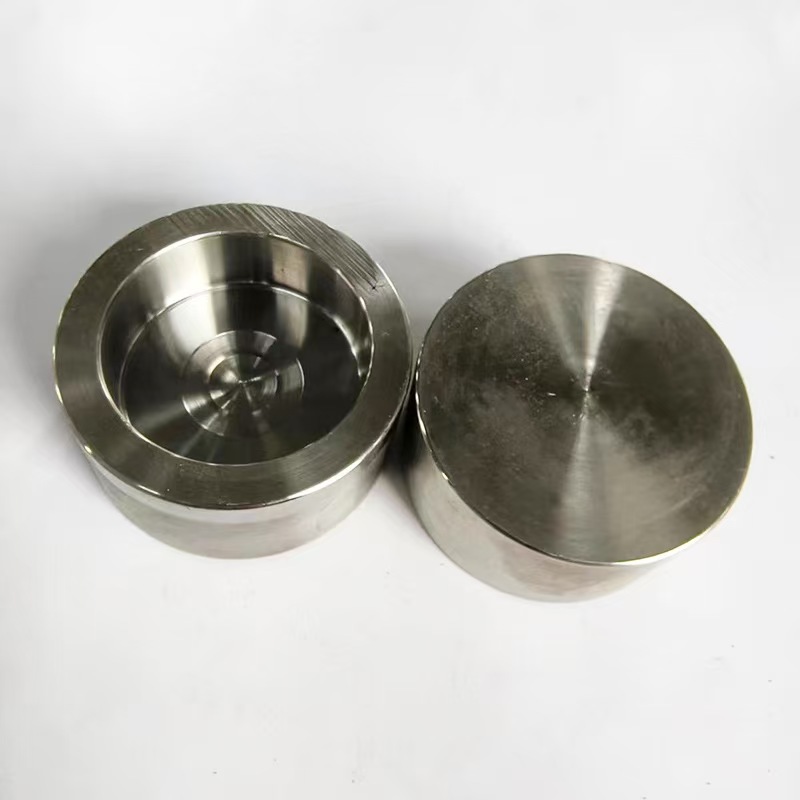 13-8Mo 1.4534 S13800 NXF ASTM A564/A564M AMS 5629 DN6-1200 Pressure 3000-9000lb Socket Welded Cap for Durable Pipe Fittings