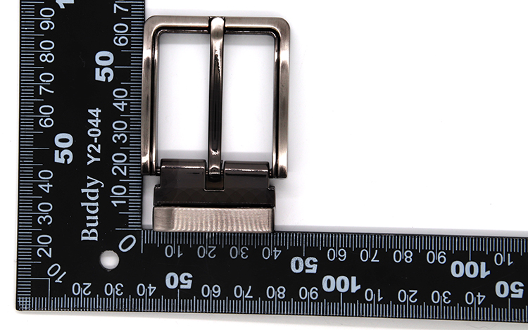 Custom 35mm Simple Plate Belt Buckles With Smooth Surface Treatment