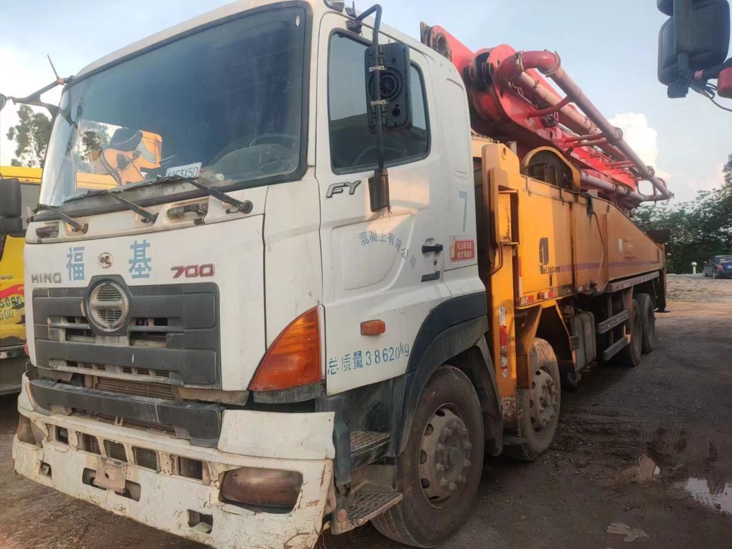 Used Putzmeister Concrete Pump Sanny Truck Pump 2020 Model on Hino Mercedes Benz 49m 46m