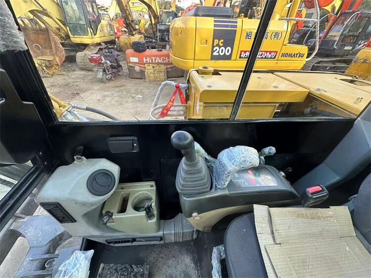 Year 2022 Japan Crawler Cat305.5e Used Caterpillar Excavator at the Most Favorable