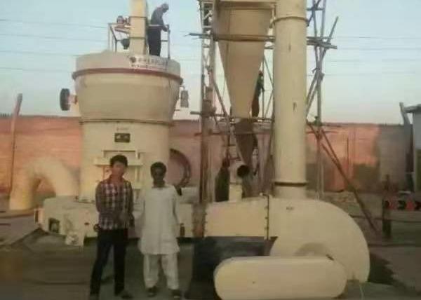 Buy cheap Ores Sepiolite Vertical Raymond Mill Pulverizer Grinding Mill Machine from wholesalers