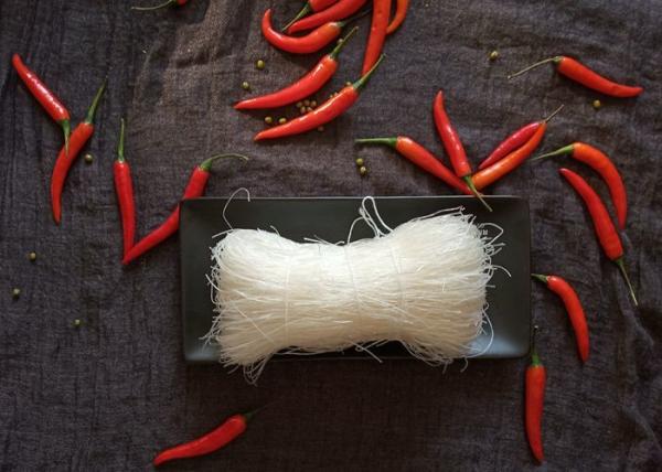 Buy cheap Long Cellophane Mung Bean Glass Noodles Thread Vermicelli glass from wholesalers
