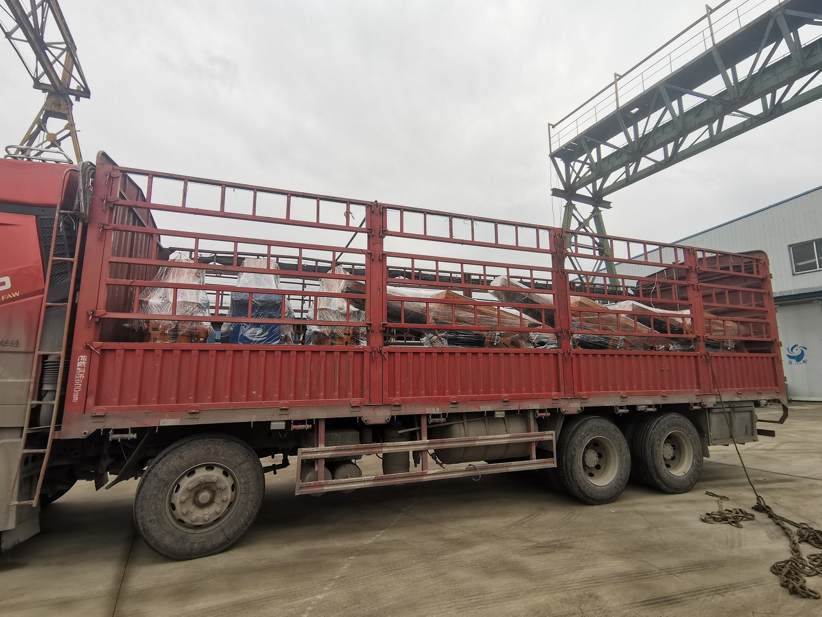 Dry Gunite Machine With Screw Feeder Concrete Shotcrete Station 8m3/H For Mine Tunnel