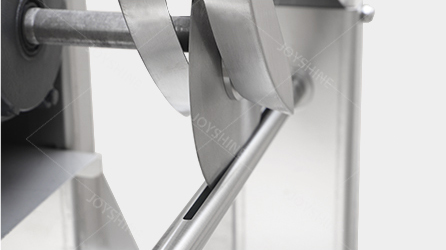 535*575*675mm Poultry Cutter for Fast and Accurate Fresh Frozen Meat Cutting