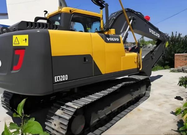 Buy cheap High quality construction machinery 48ton used volvo EC120D excavator from wholesalers