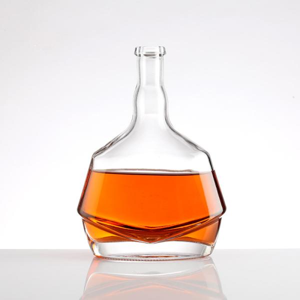 end Unique Shaped Clear 500ml 700ml 750ml Whisky Glass Bottle for Beverage
