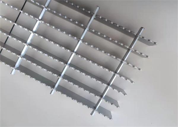 Buy cheap 6063 T6 Material Aluminum Bar Grating Walkway Serrated Catwalk Platform from wholesalers