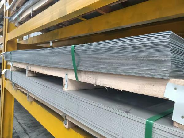 Stainless Steel Plate with Tolerance of ±0.1mm Perfect for Industrial Applicatio