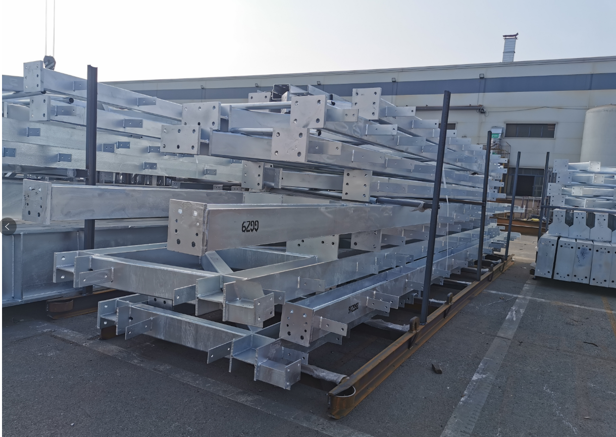 Industrial Low Carbon Steel Structure Hangar Factory Prefabricated Building Construction
