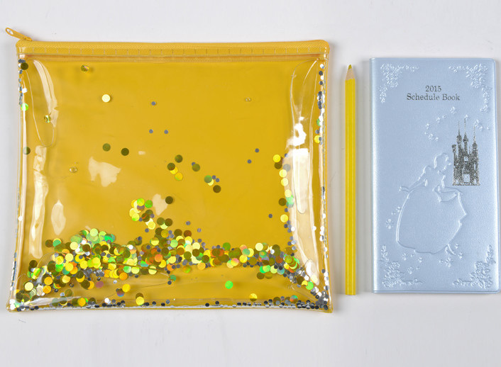 Promotional Clear PVC Plastic Gift Bags , Decorative Floating Glitter Pouch