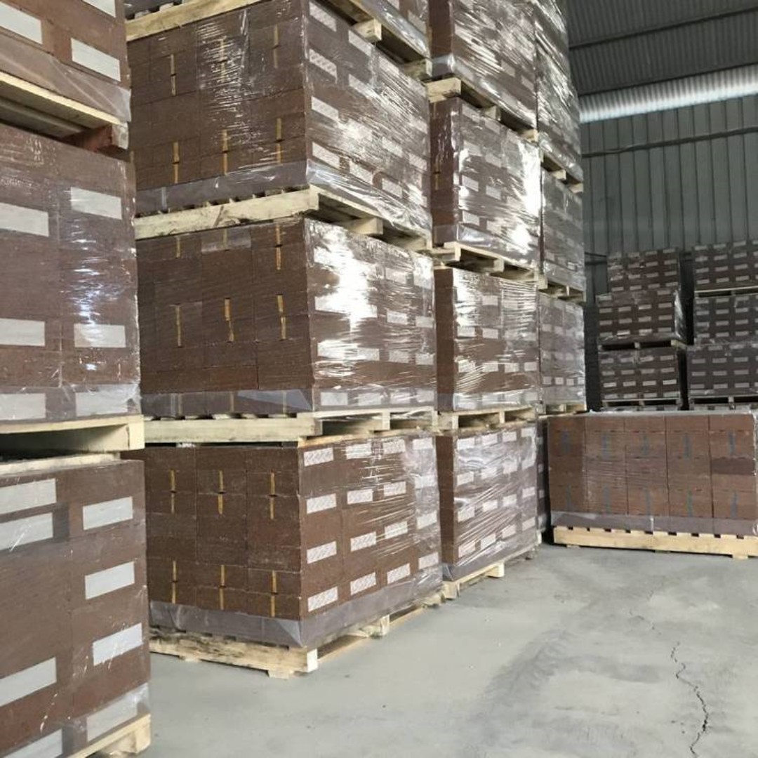 Customized CrO Content High Temperature Magnesia Iron Spinel Brick for Cement Kiln