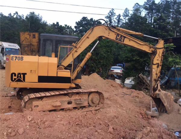 caterpillar e70b used small hydraulic excavator caterpillar e70b used crawler