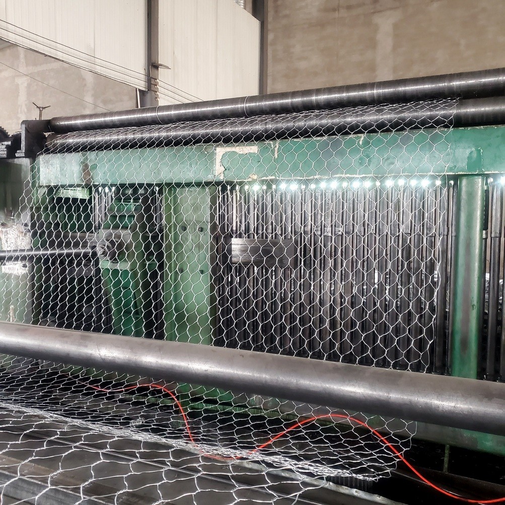 Flexible Structure 4mm Wire Gabion Box Stone Filled Cage Size 2*1*1 M