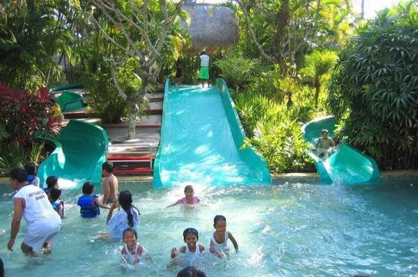 Buy cheap Swimming Pool Play Fiberglass Water Park Equipment Family Wide Slide For Kids from wholesalers