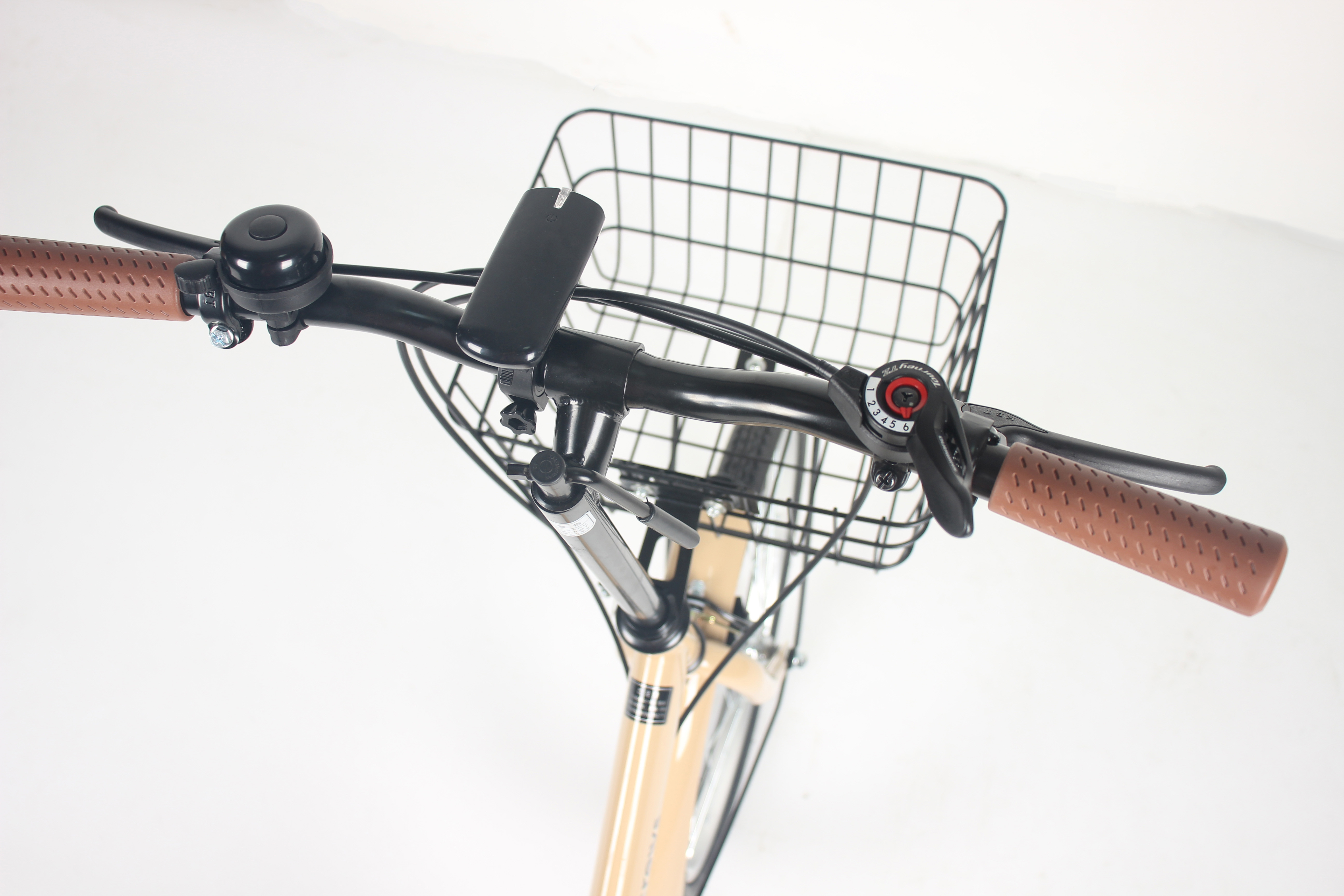 20 Inch Foldable Commuting Bicycle Convenient Versatile With 6-Speed Gears