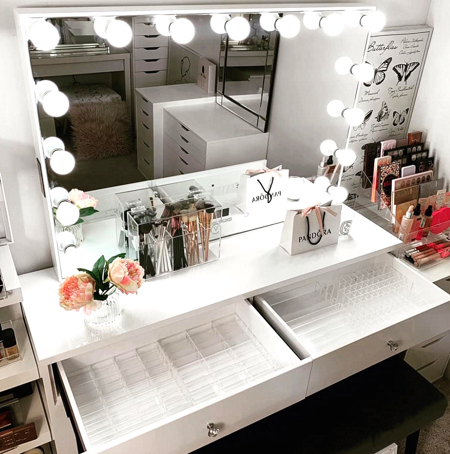 Bedroom Furniture Custom Makeup Vanity Hollywood Mirror Dressing Table