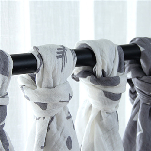 Unisex Silky Bamboo Swaddle Muslin Wraps , Newborn Baby Swaddle Wrap Blanket