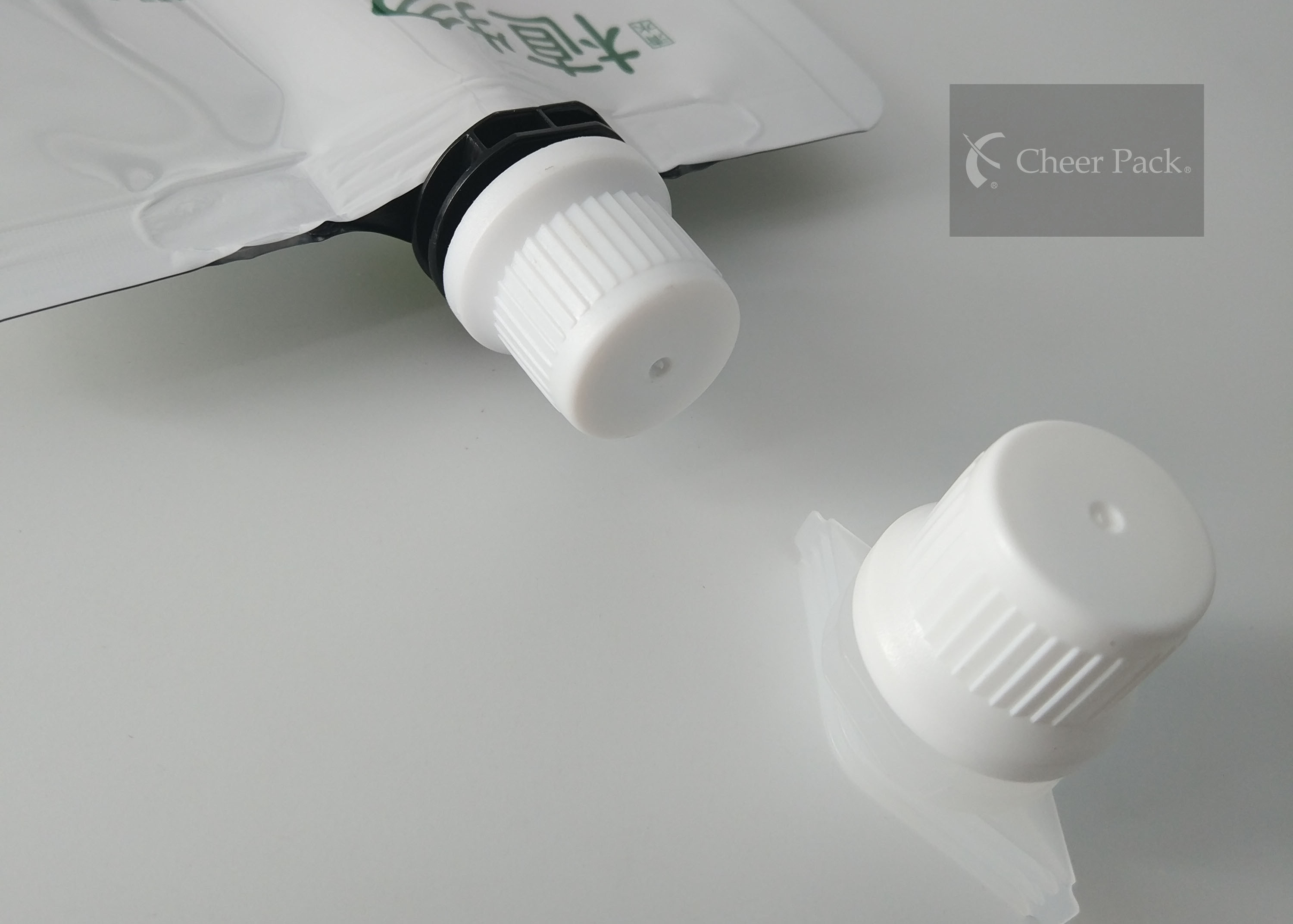 Durable 16mm twist top cap for Automatic Filling Machine , Polyethylene Material