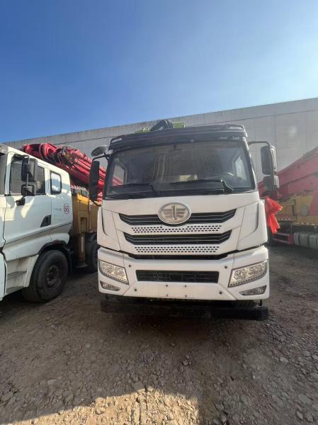 Buy cheap 38m Zoomlion hydraulic mounted concrete pump truck used construction machinery for sale from wholesalers