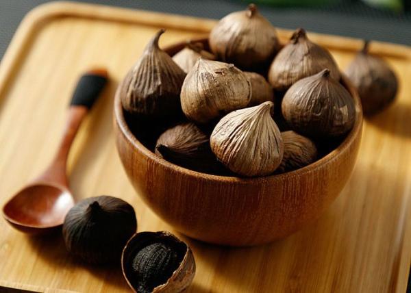 Buy cheap 4cm 100 Natural Fermented Black Garlic For Making Melanin from wholesalers