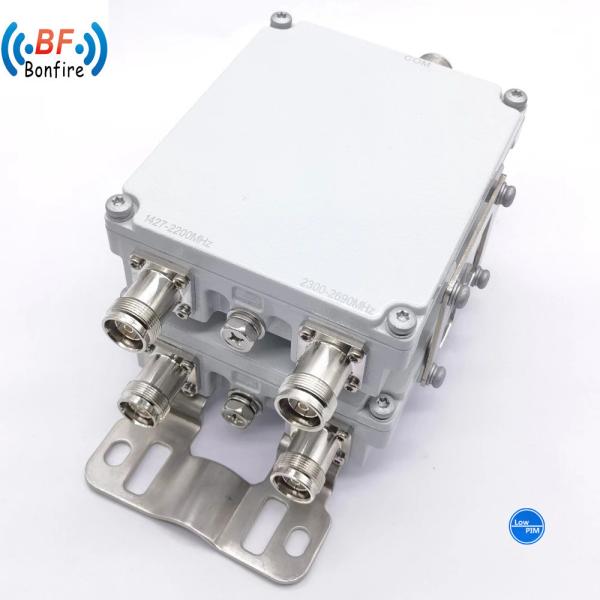 Buy cheap Dual Combiner 698-960/1920-2170 MHz N-Female 4.3-10 Female Diplexer Combiner Red 2.610kg from wholesalers