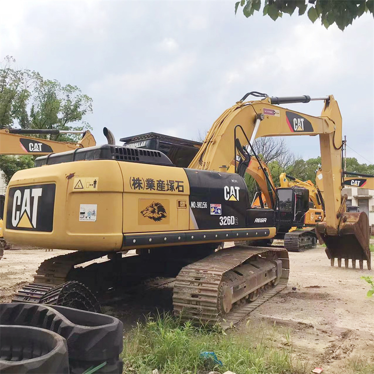 ORIGINAL Hydraulic Valve Used Cat 326 Excavator in Shanghai Japan Made Less Hours Best