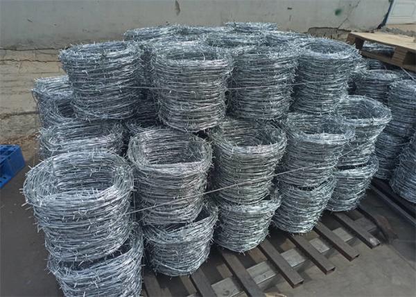 Aluminum Alloy PVC Coated Barbed Wire Galvanized Steel With Different Twist
