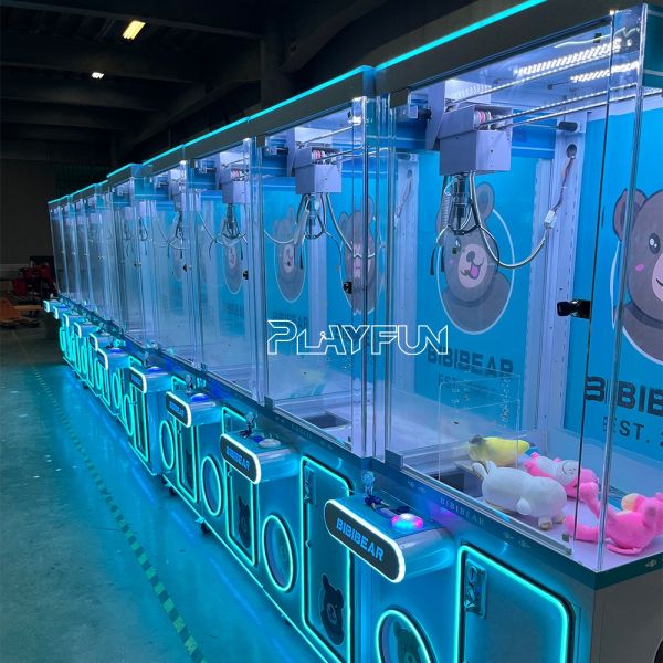 Playfun New Design Metals Bear Claw Doll Machine Automatic Doll Claw Crane Machine for Indoor Amusement Park