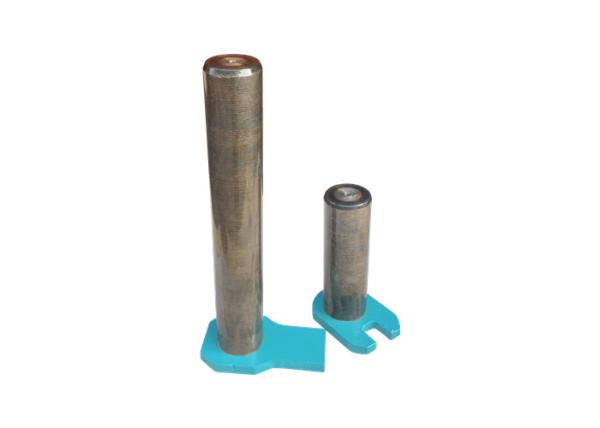 Buy cheap Cast Iron Kobelco Excavator Bucket Pins And Bushings from wholesalers