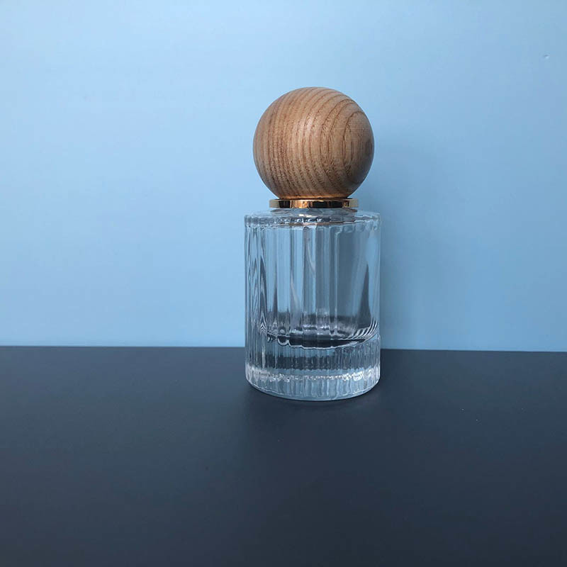 30ML high-end perfume bottle ball cap portable vertical bar glass perfume sub bottle cosmetics spray bottle empty bottle