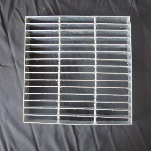 Buy cheap High Bearing Capacity Galvanized Steel Grating Silver Pressure Welded from wholesalers