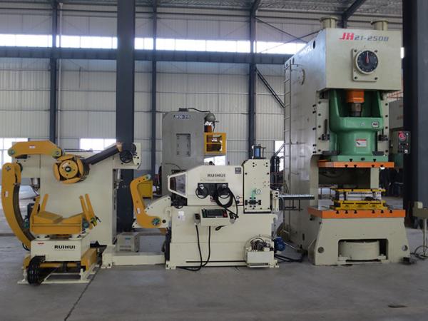 3 In 1 Decoiler Straightener Feeder Sheet Metal Plastic Processing Stamping