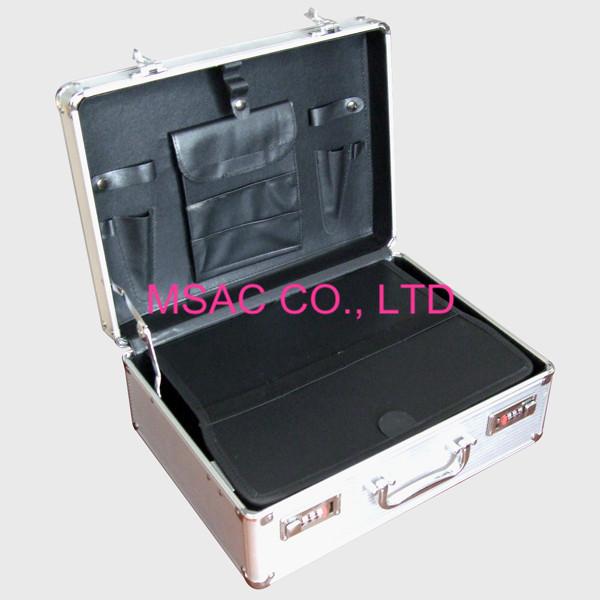 Buy cheap Mens Aluminum Briefcase Big Space , Tool Packing Large Aluminum Briefcase from wholesalers