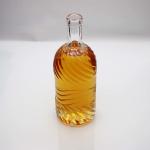 Embossed Logo Sculpture Luxury Spirits Bottle 850g 750ml Wine Glass Bottle