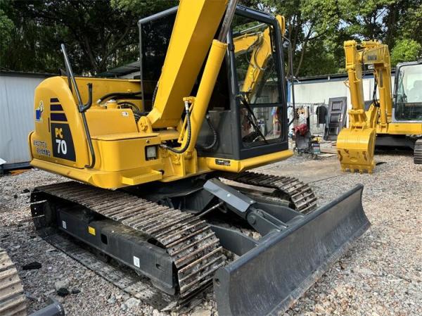 Buy cheap PC70-8 Komatsu 7 Ton Excavator Used Mini Digger For Agricultural Use from wholesalers
