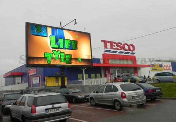 Energy Saving Outdoor Advertising LED Display P8 High Resolution 7000 Nits