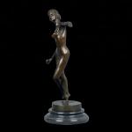 Life Size Metal Cast Iron Decor / Lover Antique Bronze Statues Exquisite Casting