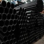 15CrMo Seamless Alloy Steel Pipe Oiled Round 6 Meters 2.5 Inch OD 1.6mm