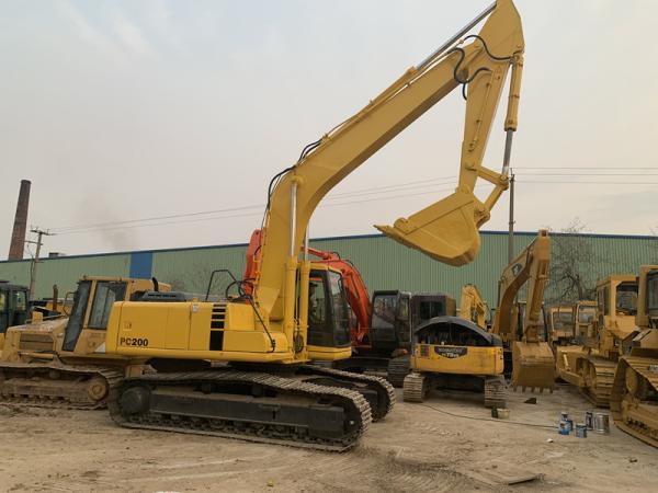 Buy cheap PC200-6 160hp 1.0cbm Bucket Used KOMATSU Excavator from wholesalers