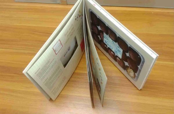 Buy cheap Media Kits Flip Book Video Support MP4 / WMA / AVI / RM / RMVB Format from wholesalers
